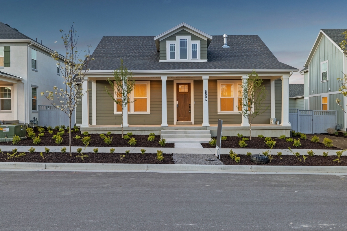 The Maybrook. Rambler. Single level living. Utah. New home. Single family home.